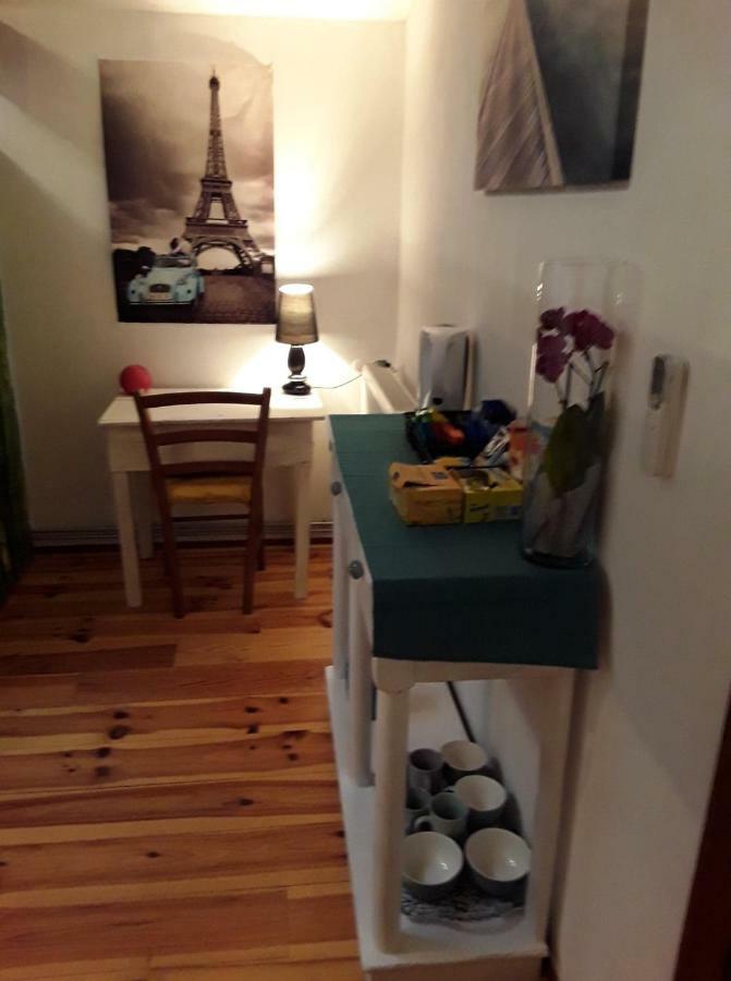 Chambre Sergeanne Doulezon Exterior foto